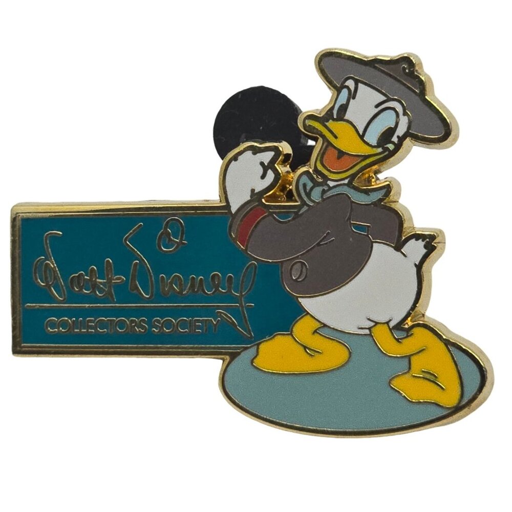 Disney Donald Duck 2008 Collectors Society Pin Member Exclusive
